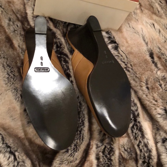 Coach Clog - Picture 3 of 5